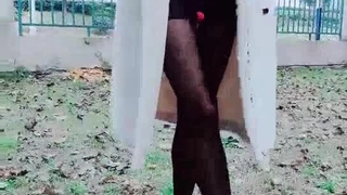 Alina Belles 业余变性人,大屁股和小乳房