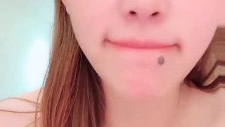 约啪白皙大长腿气质美女大学生吹箫上位坐莲呻吟给力