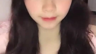 勾搭足浴店良家小少妇 架不住金钱诱惑 没想到要啪啪腋毛都没刮 漂亮温柔还带着骚 极品
