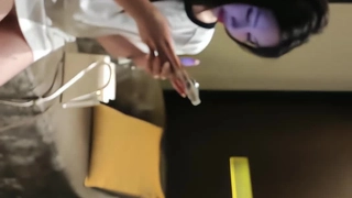 业余阿根廷情侣与美丽的金发女郎享受屋顶性爱