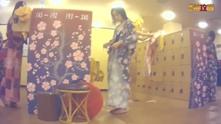 实力男主播强哥搞妹子系列宾馆豪华套房约炮白嫩丰满少妇被操到胡言乱语儿子草死小妈