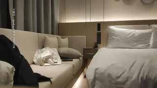校花的贴身捂着嘴巴让她别叫还是要叫