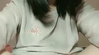 按摩技师加钱就可以提供黑丝服务